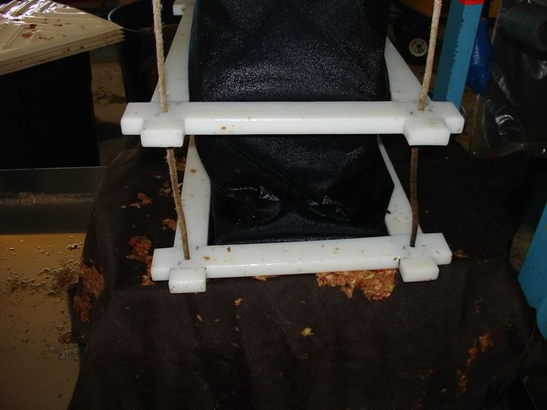 chute for apple grindings